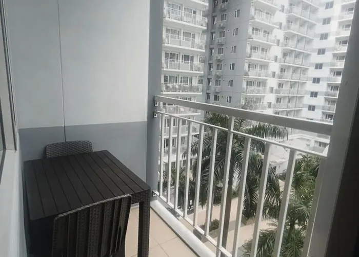 Hotel Shell Residences