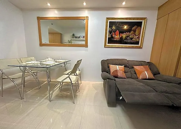 Shell Residences 5*