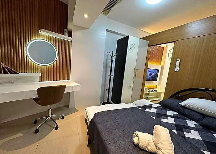 Hotel Shell Residences Manila